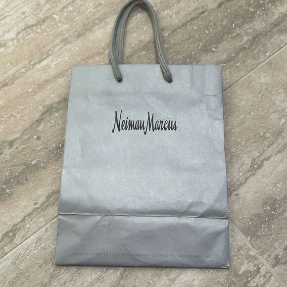 Neiman Marcus silver shopping bag - Picture 1 of 3
